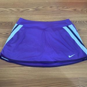 Like new Nike purple Skort. Size L